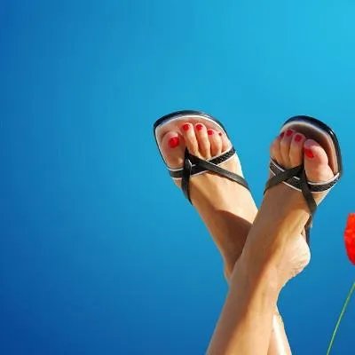 脚趾甲沟炎怎么治