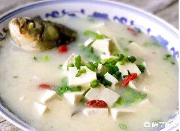 怎样熬鲫鱼汤？