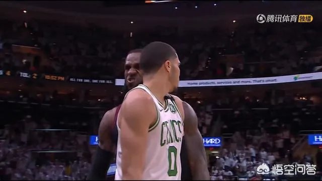 东决抢七大战中塔图姆隔扣詹姆斯之后顶撞了一下詹姆斯，为何双方并没有起冲突？