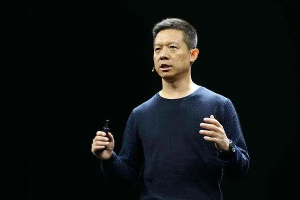 甘薇向贾跃亭索赔近40亿，离婚后会因财产和前任撕破脸吗？