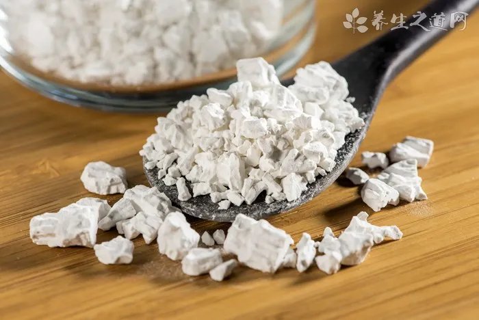 博美犬患有传染性支气管炎应该怎么治疗？