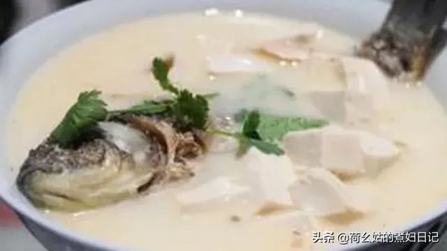 怎样熬鲫鱼汤？