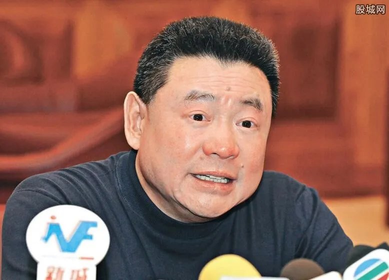 刘銮雄再轰吕丽君 再烦我就爆更猛的料