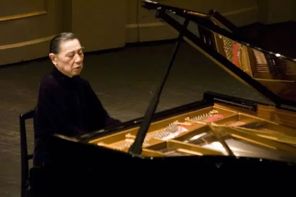 中国十大钢琴家排名 中国著名的十大钢琴家