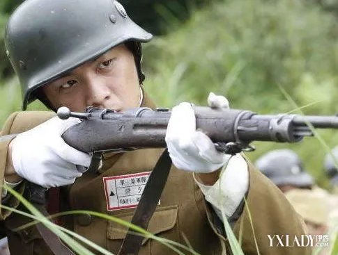 雳剑电视剧剧情介绍一部迥然不同的抗日神剧