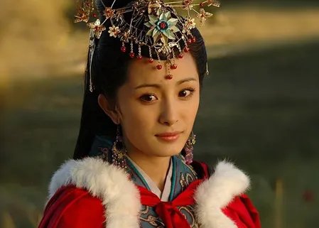 吕雉和戚夫人之间的实力差距有多悬殊？双方的战斗力如何？