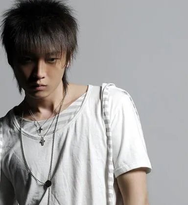 东来东往个人资料大曝光  揭秘昔日网络歌手现状