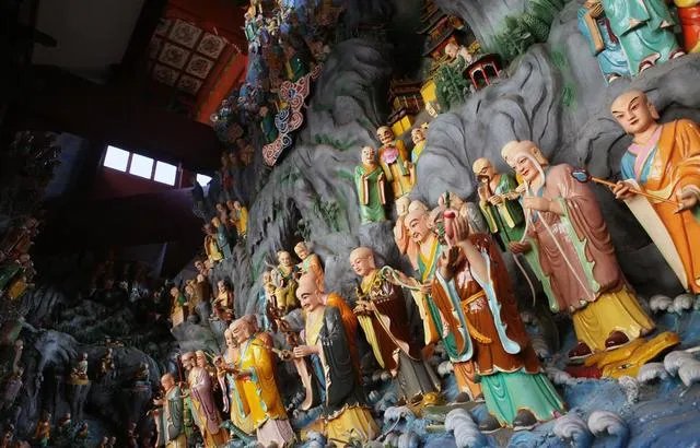 什么是“天下罗汉两堂半”？