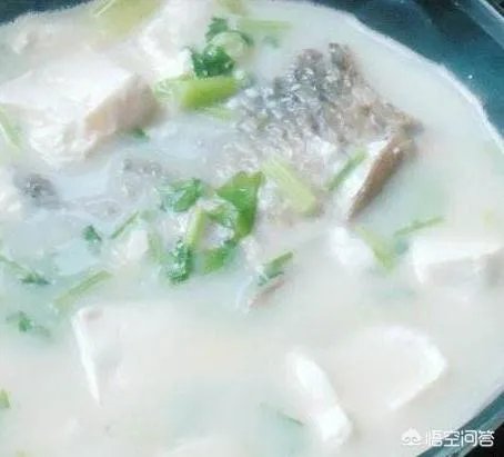 怎样熬鲫鱼汤？