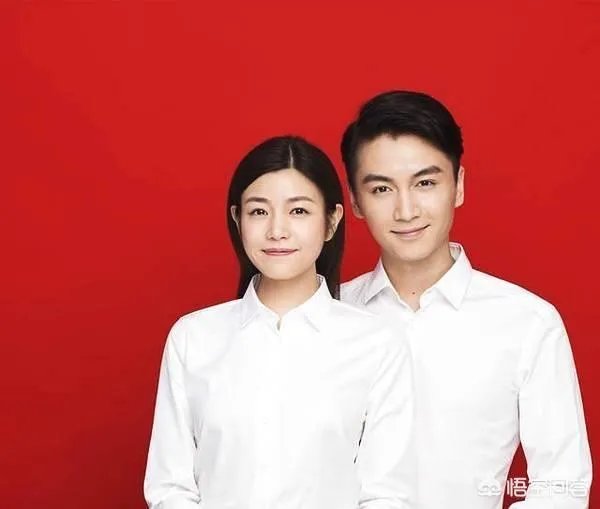 先登记结婚好还是先办婚礼好？