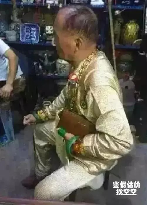 北京潘家园文玩四大天王分别是谁？