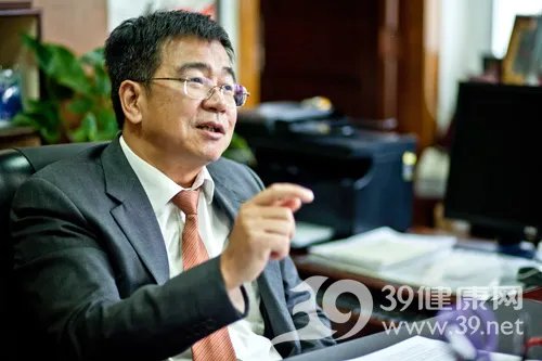 医生哥波子:新媒体蓬勃发展 网络全科医生呼之欲出