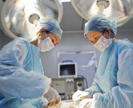 河南多家医院近40名专家跳槽郑大一附院引争议，该事件会带来什么影响？