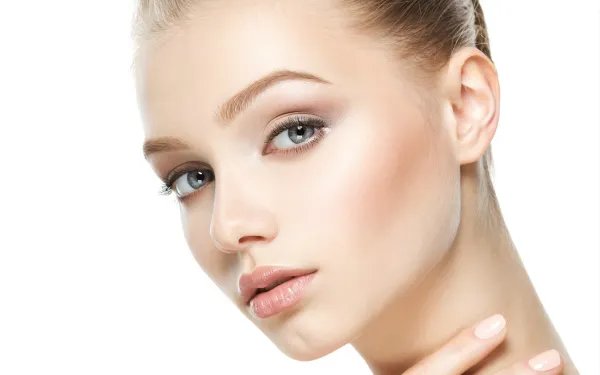 假体隆鼻术费用