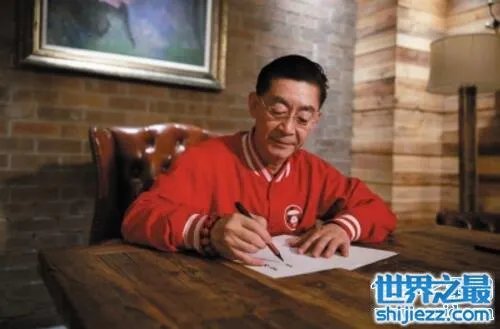 六小龄童去世了吗，章金莱(本名)没死还报警了 