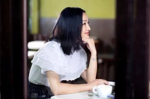 为什么周迅来也来参加真人秀节目，“掰碎人设”后的安静?