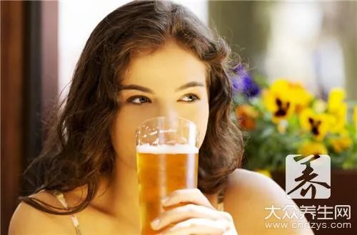 过期啤酒的妙用有哪些呢?