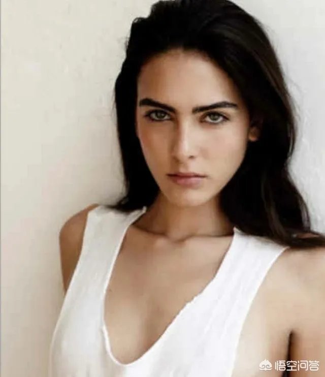 为什么哥伦比亚名模Daniela botero被评为本届2018世界杯第一美女？