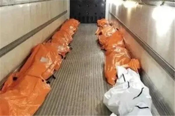 美国超三成家庭积蓄已见底，疫情对美居民影响有多大？