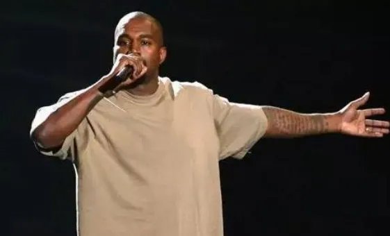 侃爷退出美国总统竞选的原因是什么？