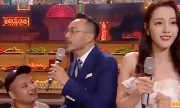 热巴被男粉丝求婚，汪涵的反应速度有多快？