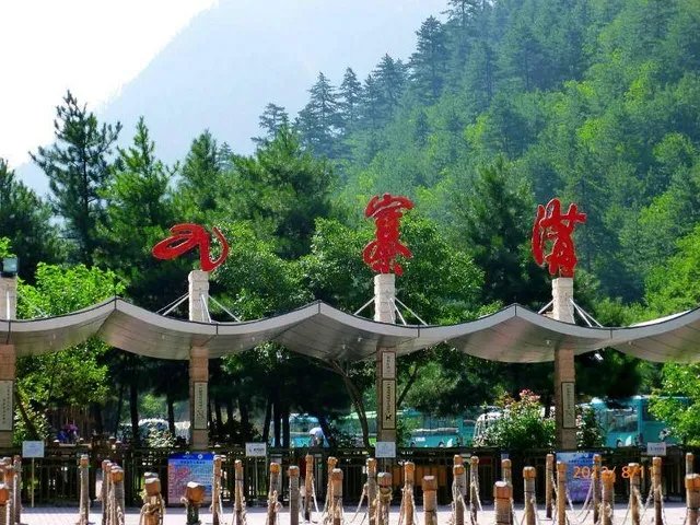 阿坝州为什么老是地震？