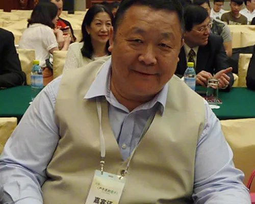 秦煌老婆近期生活照曝光 男方酒后堕海已苏醒