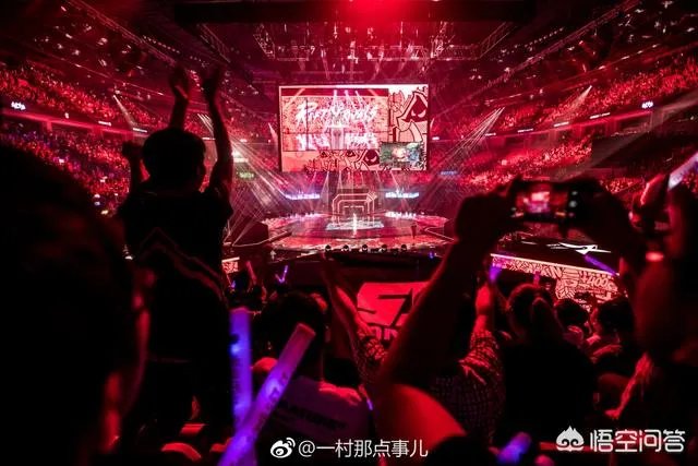 IG对阵VG首发名单正式公布，王思聪担任首发AD，JKL以辅助位上场，你怎么看？