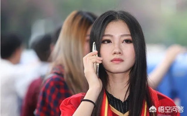 千里通电话打一成语的结果是什么？