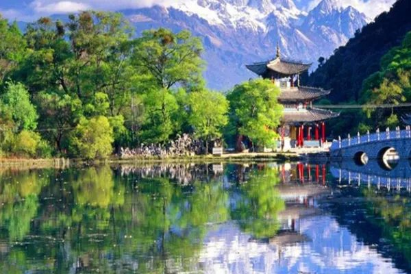 去丽江旅游需要多少钱？