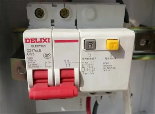 漏电继电器的主要作用是什么