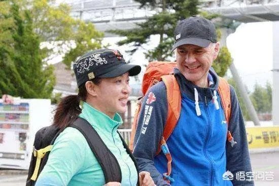 金星与老公汉斯复婚，你们怎么看？