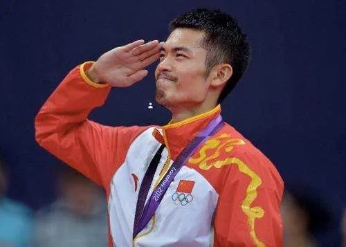 林丹年龄大了还总爆冷出局，他为什么不退役？