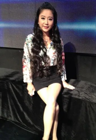 官晶晶和朱峰分手了引轰动  昔日亲爱烟消云散