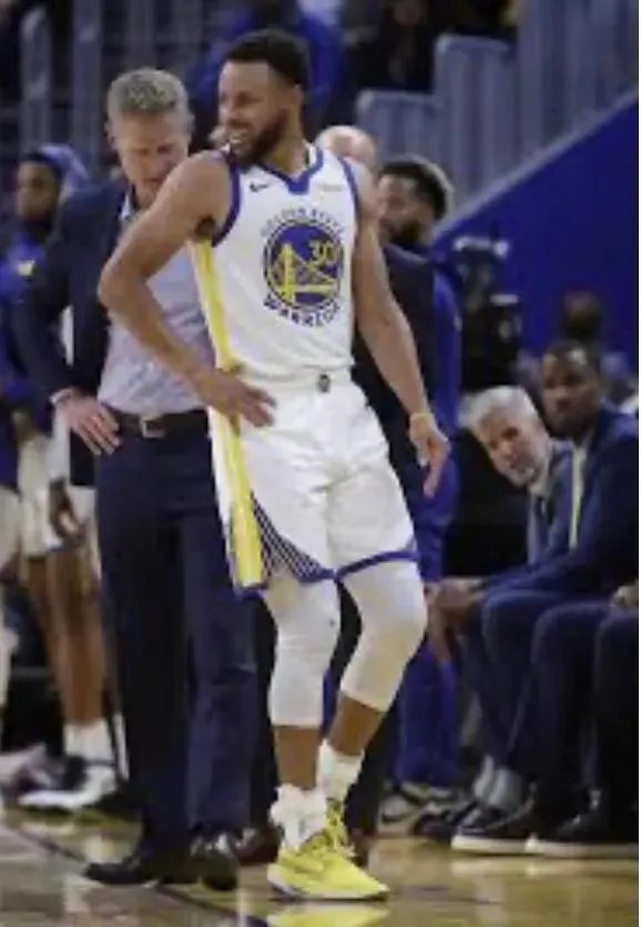 库里是玻璃脚踝吗？