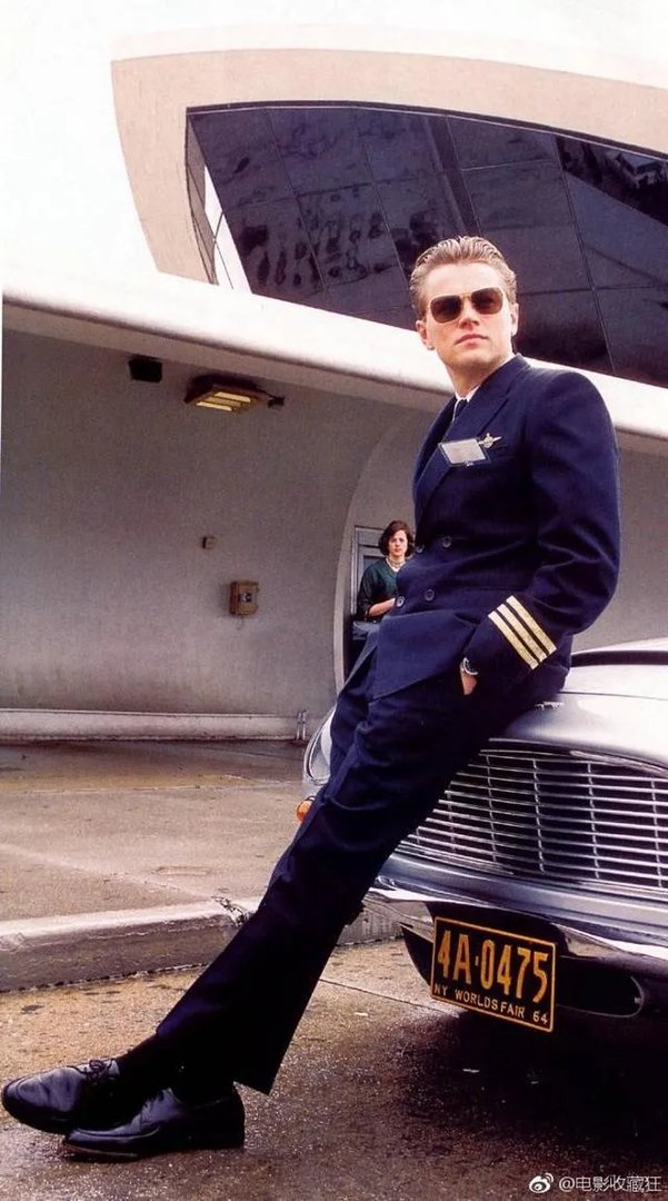 莱昂纳多在《猫鼠游戏》中的表现如何？