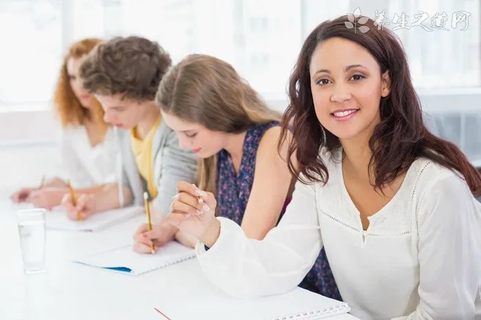 中秋回家给父母带什么礼物好