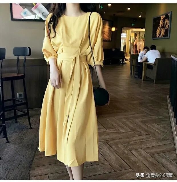 最近被“淡黄色的长裙”洗脑了，有没有淡黄色长裙推荐？