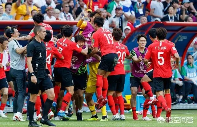 马德兴微博爆料中国足协计划让国足参加中超联赛，目前已经正在商讨，你怎么看？