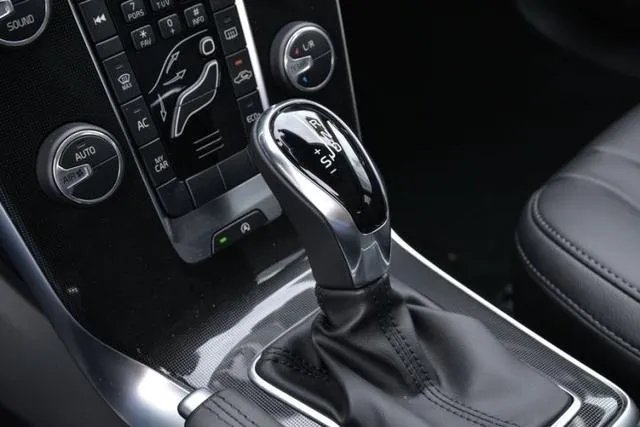 沃尔沃v40怎么样，知道的进来聊两句？