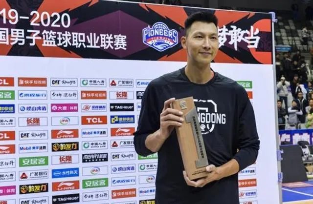 易建联CBA第一人有争议么？