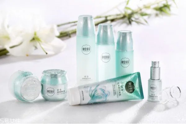 相宜本草百合系列适合什么年龄 适合多种年龄