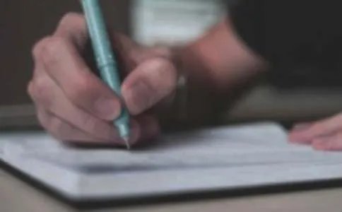 二十年后再相会作文