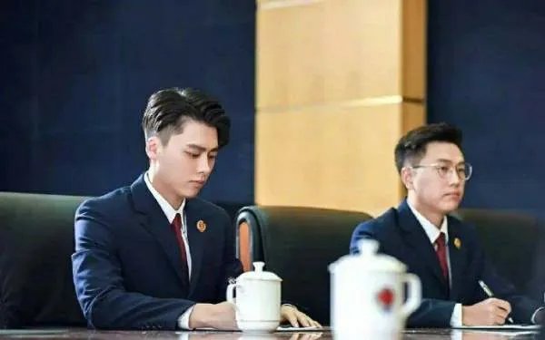 李易峰名誉权案一审胜诉，对方需承担哪些法律责任？