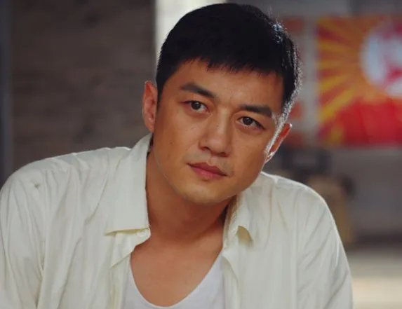 李亚鹏回应欠债被判赔4000万，你认为这个判决合理吗？