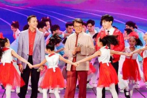 2012年春晚为什么奇怪?