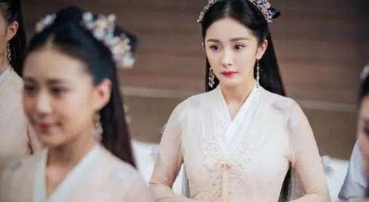 扶摇和帝非天的真实关系是什么?非烟为什么要保护扶摇原因