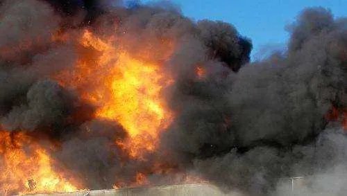 浙江一工厂爆炸,造成事故的主要原因是什么?