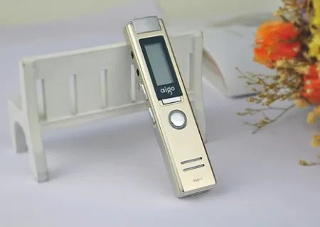 什么牌子的录音笔最好？