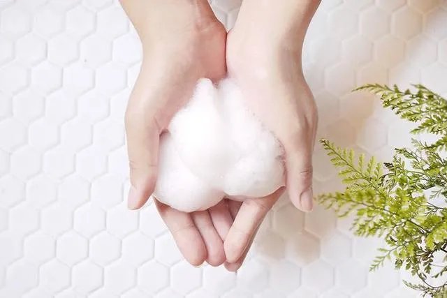 拒绝开架大路货，有哪些好用的小众洗发水推荐？